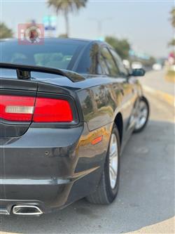 دودج تشارجر